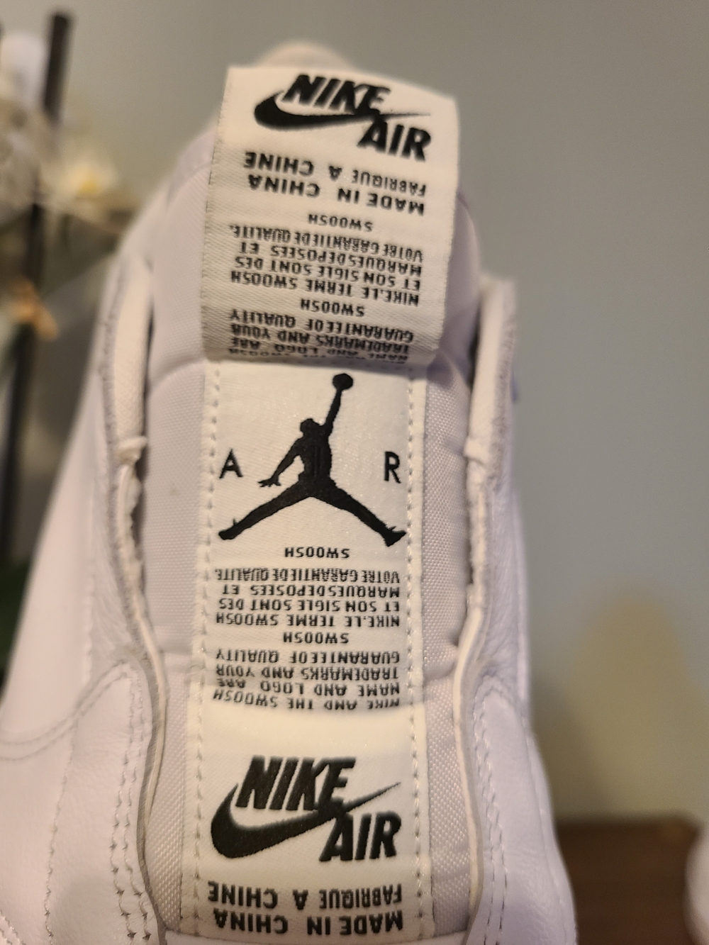 Nike Air Jordan 1 Retro Low White Leather Slip On's AV3918-100 Size 11 - Picture 15 of 16